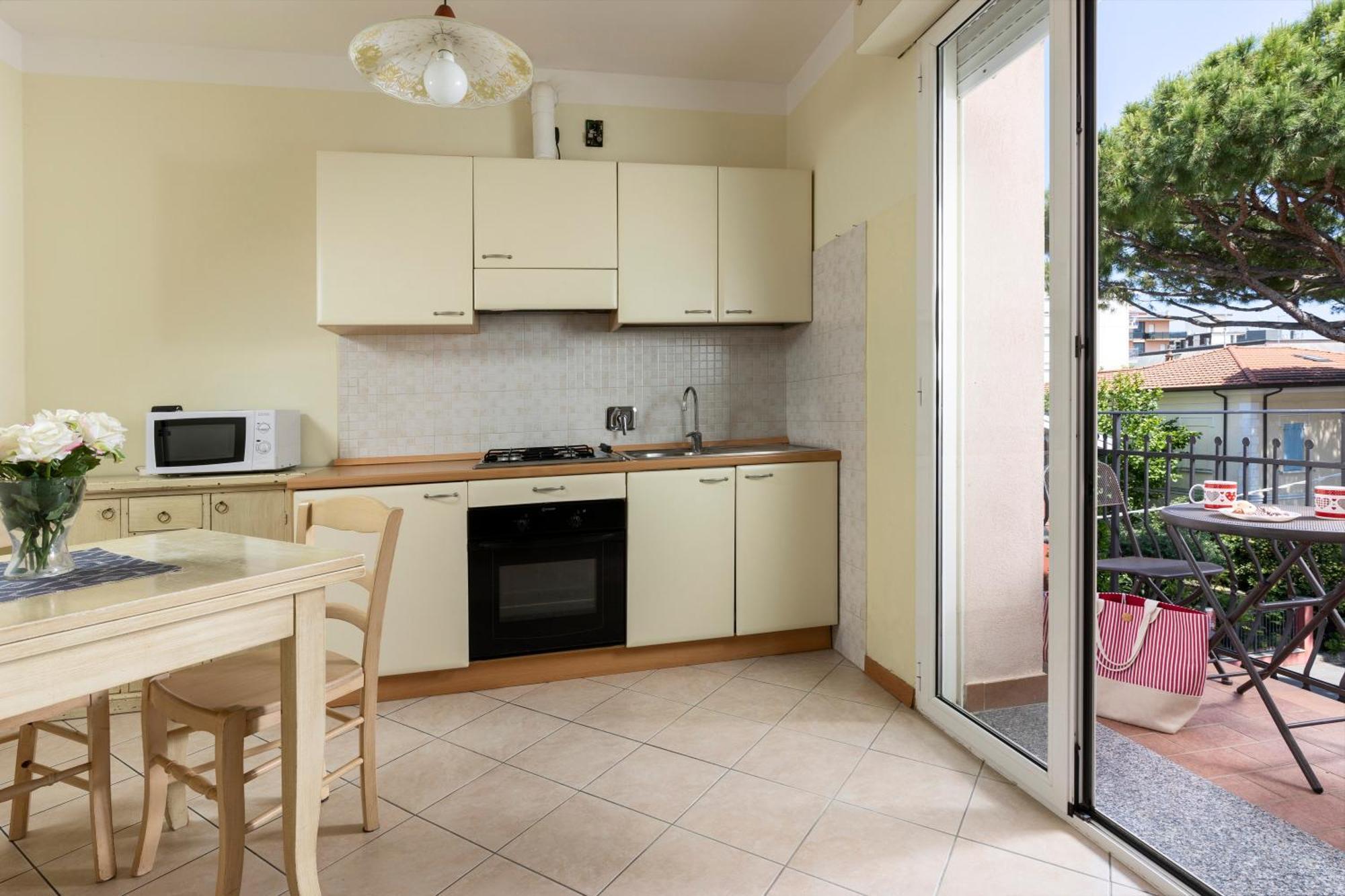 Residence Tre Trilo&Suites Римини Экстерьер фото